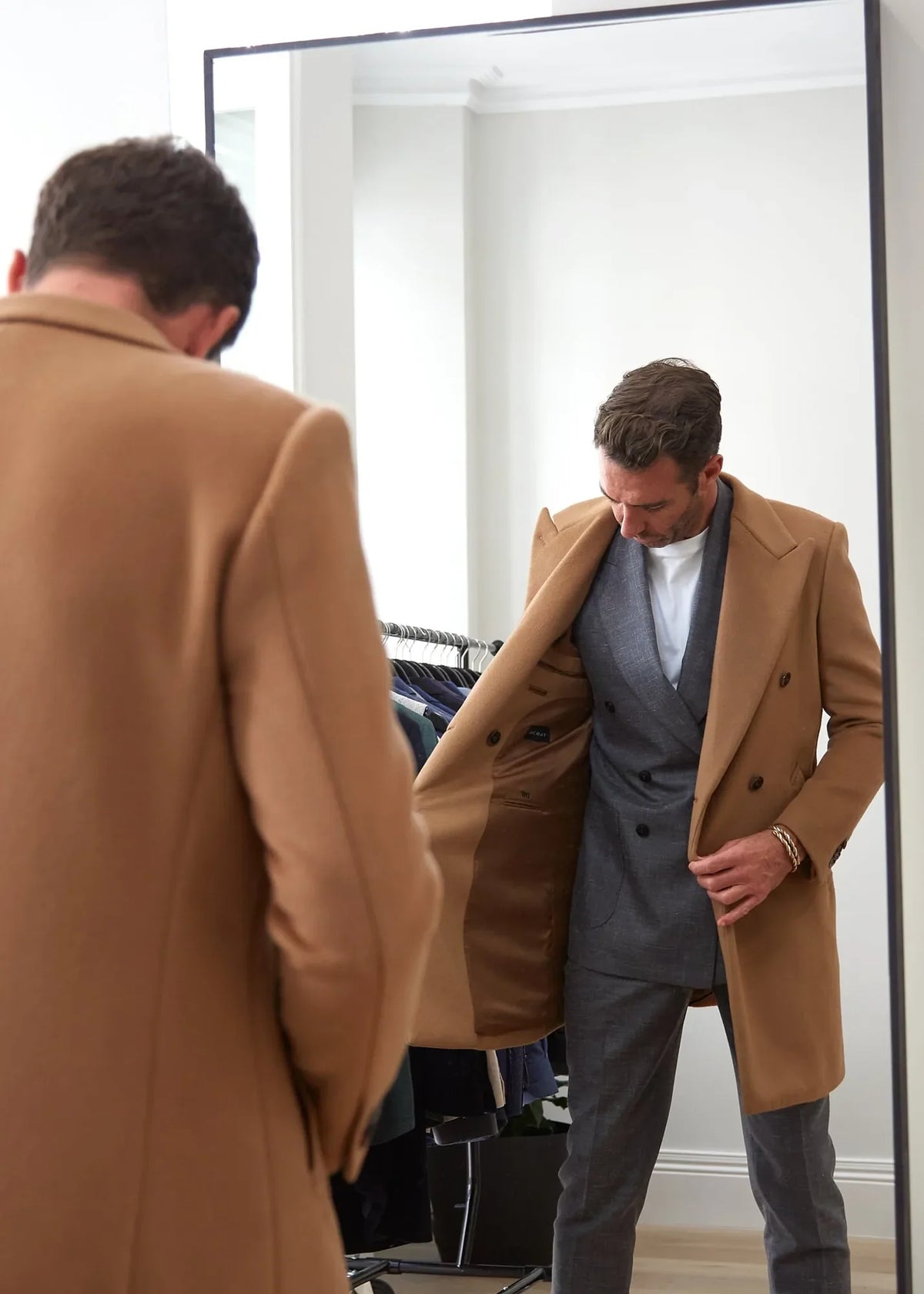 Camel fine wool overcoat