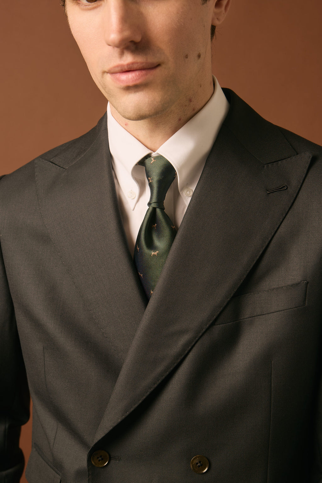 The Whitford Charcoal Suit, tighter close-up of the tie and collar