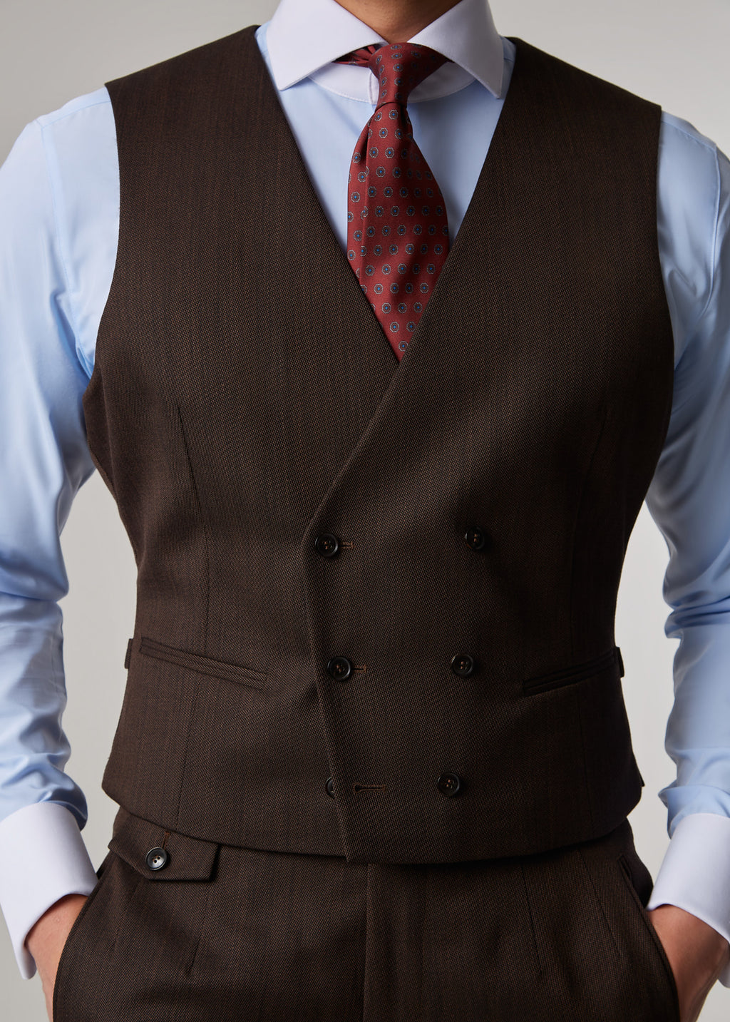 Lexington Brown Suit, close-up of the jacket sleeve cuff with working buttons