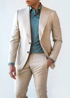 San Polo Cream Wool Suit, close three-quarter crop with the chin tilted down