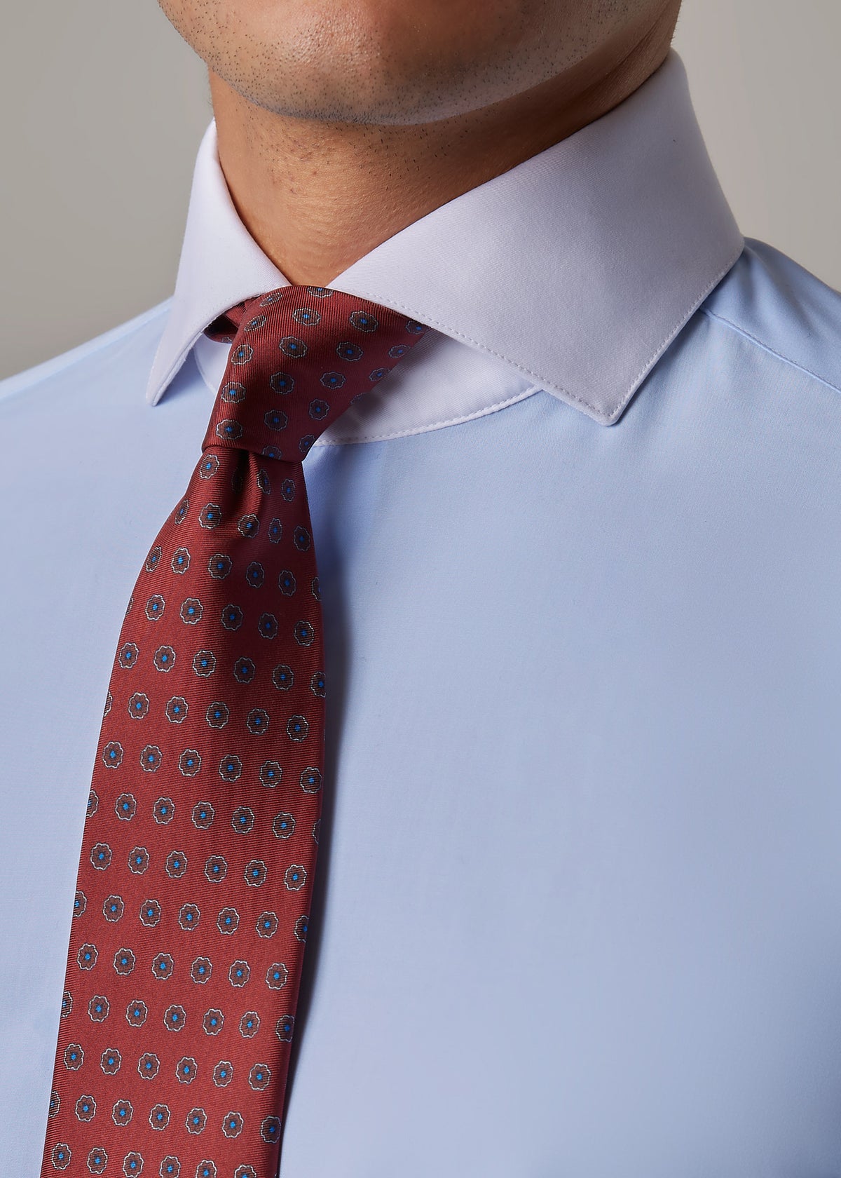 Sterling Banker's Shirt, closer crop on just the collar and tie knot