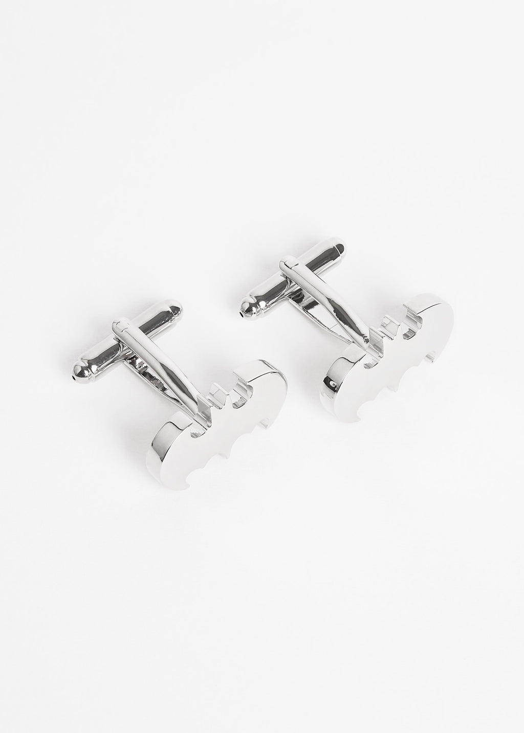 Silver Bat Cufflinks, side view showing the swivel fittings