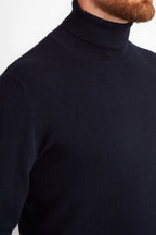 Irish Coffee Turtleneck Navy, close-up side view of the ribbed roll neck